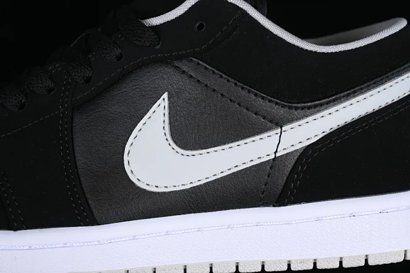 All categories Air Jordan Jordan series basketball shoes Air Jordan 1 Low Z version Air Jordan 1 Low AJ1 Joe 1 black and gray low-top cultural casual sneakers 553558-032